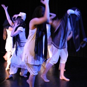 Taneční divadlo Bílá Velryba, Ženy Luny